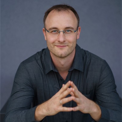 Toni Frisch von SEO Revolution GmbH